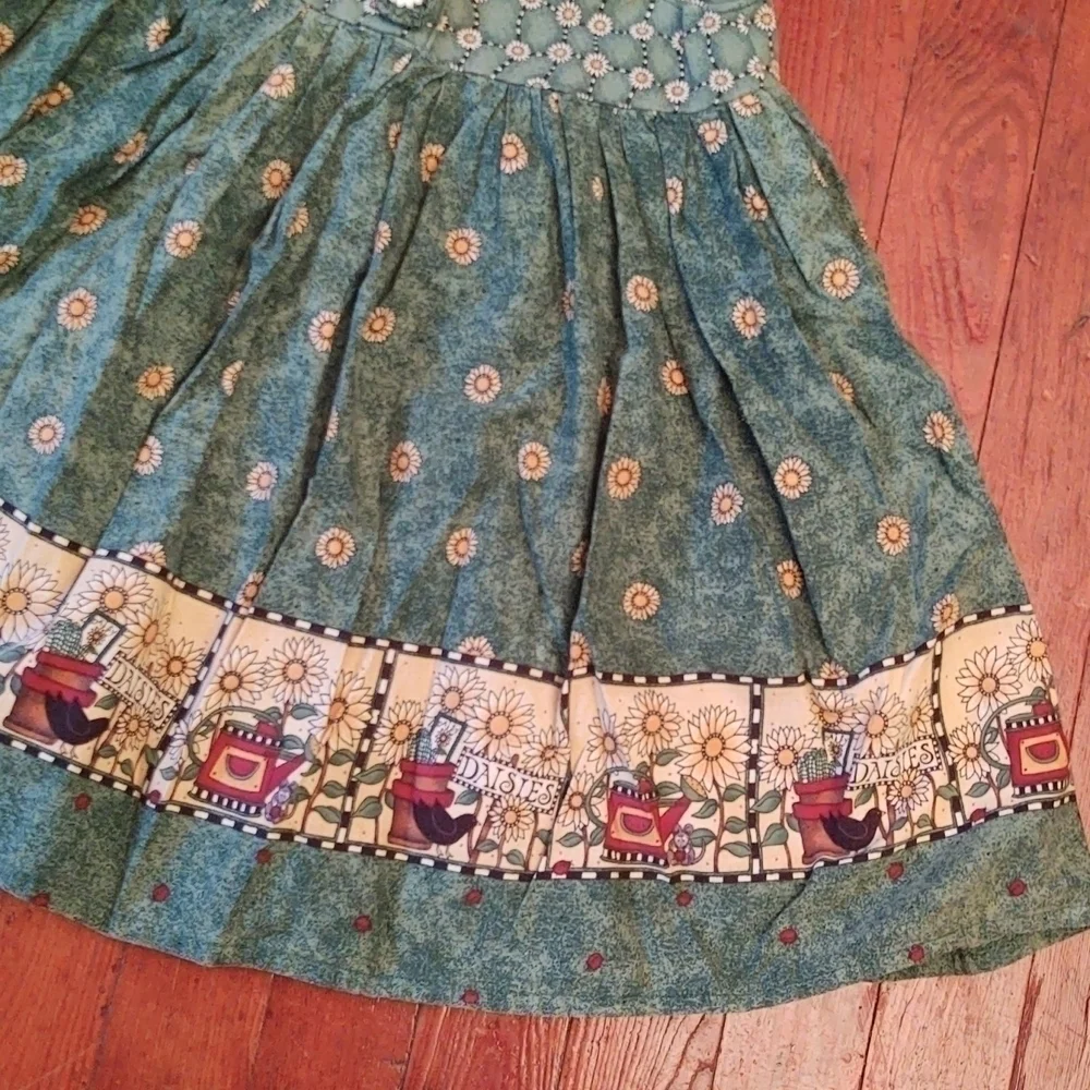 Daisy Print Green Sleeveless Sundress